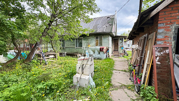 В г. Апрелевка продаётся участок 13,53 сотки.