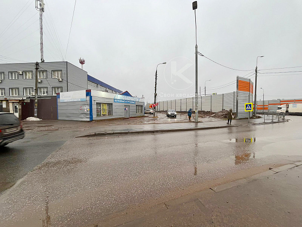 Сдается помещение свободного назначения 90 м2 в отдельно стоящем здании в непосредственной близости от ЦКАД, в 2 км от Минского шоссе.